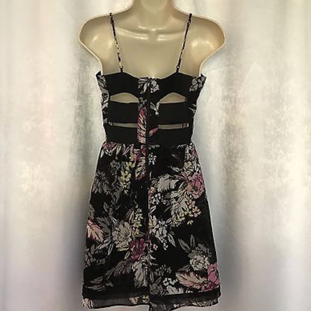 VeraWang princess floral dress - Picture 3 of 8